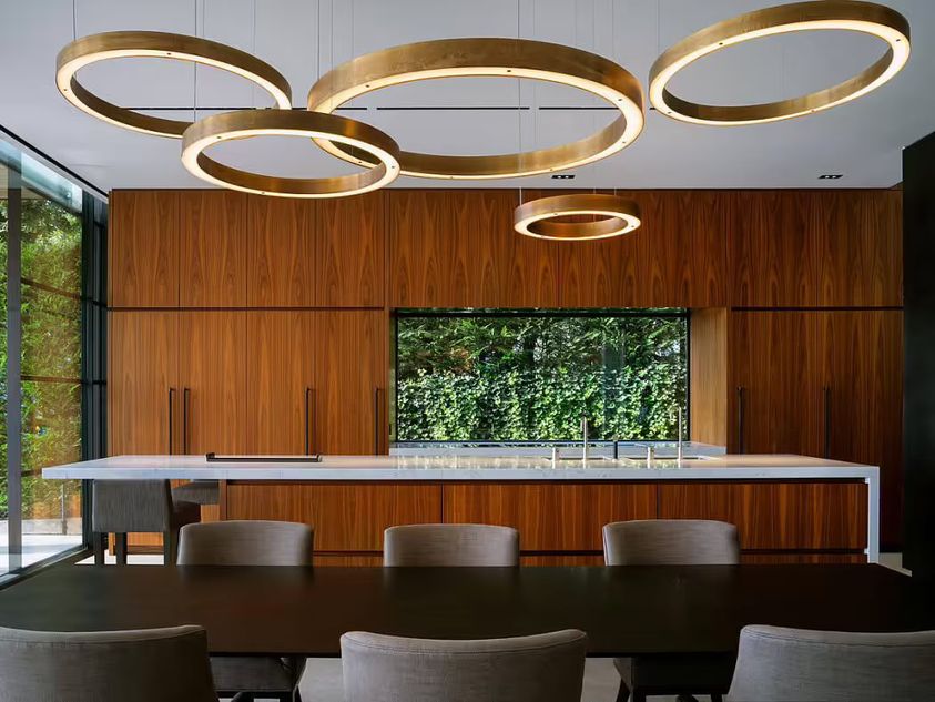 CHÍNH CHỦ BÁN NHÀ 5 TẦNG MẶT NGÕ 197, ĐƯỜNG HOÀNG MAI, CÓ GARA ÔTÔ, SỔ ĐỎ CHÍNH CHỦ (KHÔNG TIẾP MG)