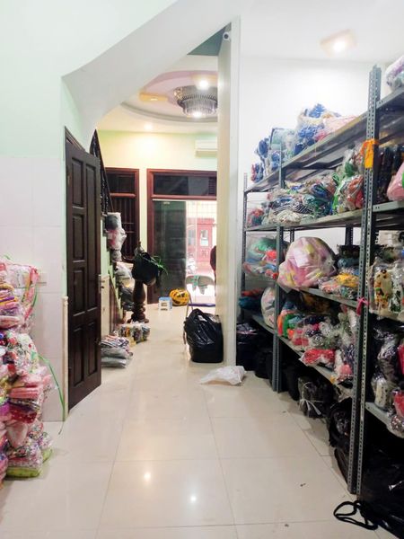 Bán nhà Đại Lộ Thăng Long- 79m2 x 3 tầng- Giá 12.5 tỷ