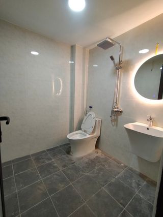 Cần bán nhà MT đường Lê Văn Sỹ, Q3. Nhà 6 lầu, TM, bán gấp, giá rẻ chỉ 25 tỷ