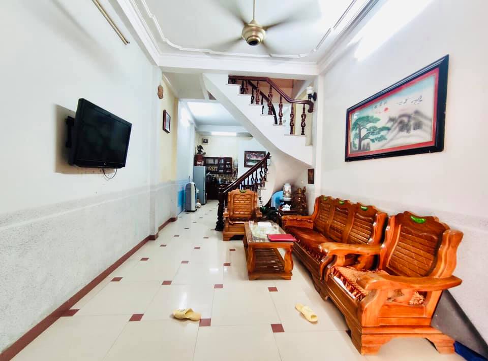 Bán nhà mặt ngỗ Giang Văn Minh- Đội Cấn-Dt 110m2, X4 tầng Mt 10m2 lô góc oto 2 chiều 26 tỷ