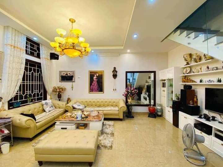 BÁN TÒA NHÀ PHỐ TÂY SƠN, KINH DOANH KHÙNG, 110M 7 TẦNG CHỈ 33 TỶ