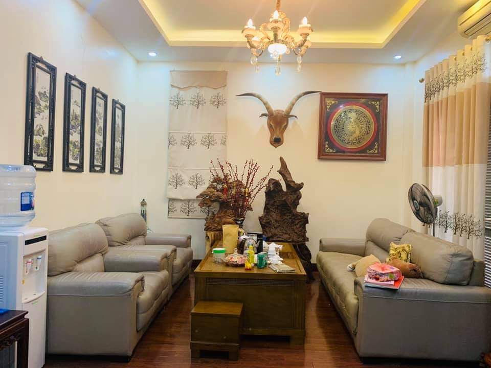 Khách Sạn mặt phố Vip Hoàn Kiếm, 7 tầng, 2 thang máy, Full nội thất.