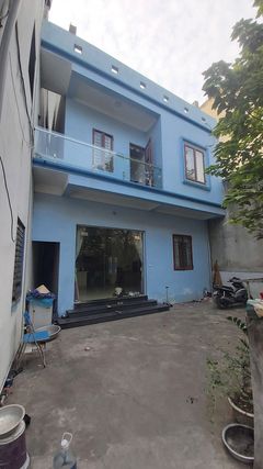 Bán đất kinh doanh đường Cổ Linh, vỉa hè rộng, DT 100m, 11,8 tỷ