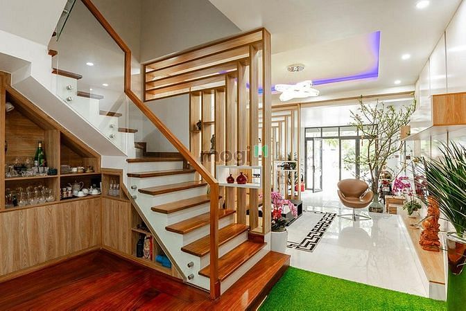 Bán biệt thự liền kề việt hưng, dân trí cao, nhỉnh 13 tỷ