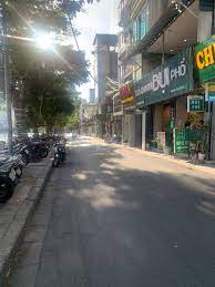 Mặt phố Mai Anh Tuấn, Hoàng Cầu 40m2 giá 10 tỷ, mặt hồ, kinh doanh quá đẹp.