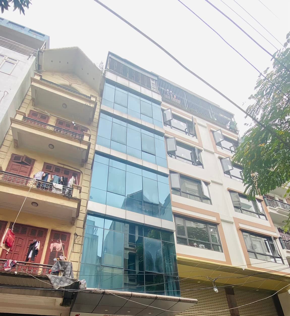 Cần vốn bán gấp tòa nhà 7 tầng TT Quận Cầu giấy 120m2, 30 phòng khép kín nhỉnh 16 tỷ