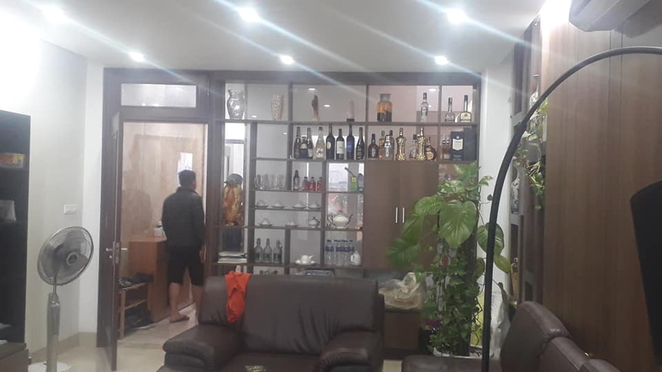 Bán nhà mặt phố Trung Kính – 68m2 x 8 tầng- Giá 27.5 tỷ