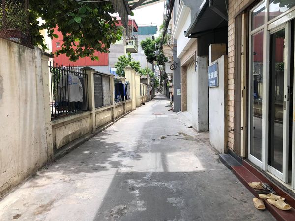 Bán nhà Long Biên, 135m2, 4 tầng, mt 5.7m