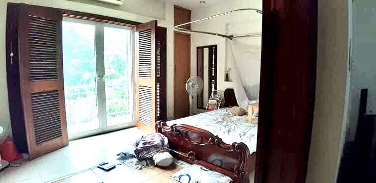 Bán Nhà Phân Lô Phố Nguyễn Chí Thanh, 55m2, Mặt Tiền 5.2m, 5 Tầng, Ô Tô Tránh, Giá 11.5 Tỷ