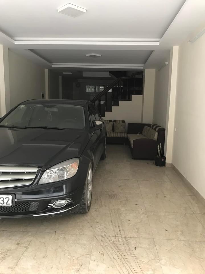 TRUNG TÂM ĐỐNG ĐA 55M x 5 TẦNG 7 PHÒNG KHÉP KÍN- KHU PHÂN LÔ Ô TÔ TRÁNH