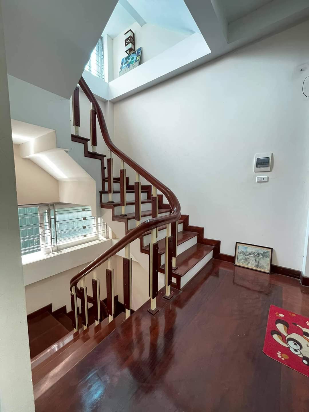 Bán nhà gần ngõ 108 Nghi Tàm, Yên Phụ, Hà Nội, DT 61m2, MT 6m, XD 4 tầng.