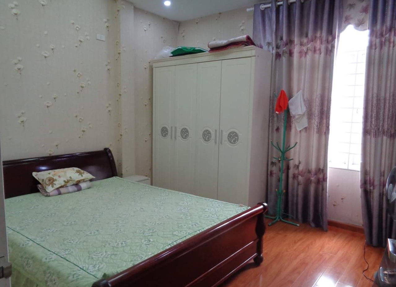 90m2