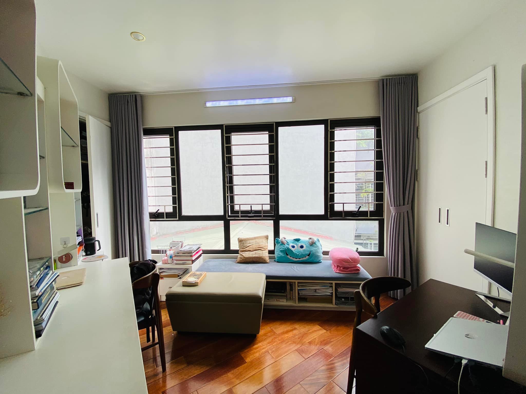 HẠ SỐC 500TR, MẶT PHỐ, VỈA HÈ, KD, 42m2x6Tầng, Lò Sũ, Hoàn Kiếm.