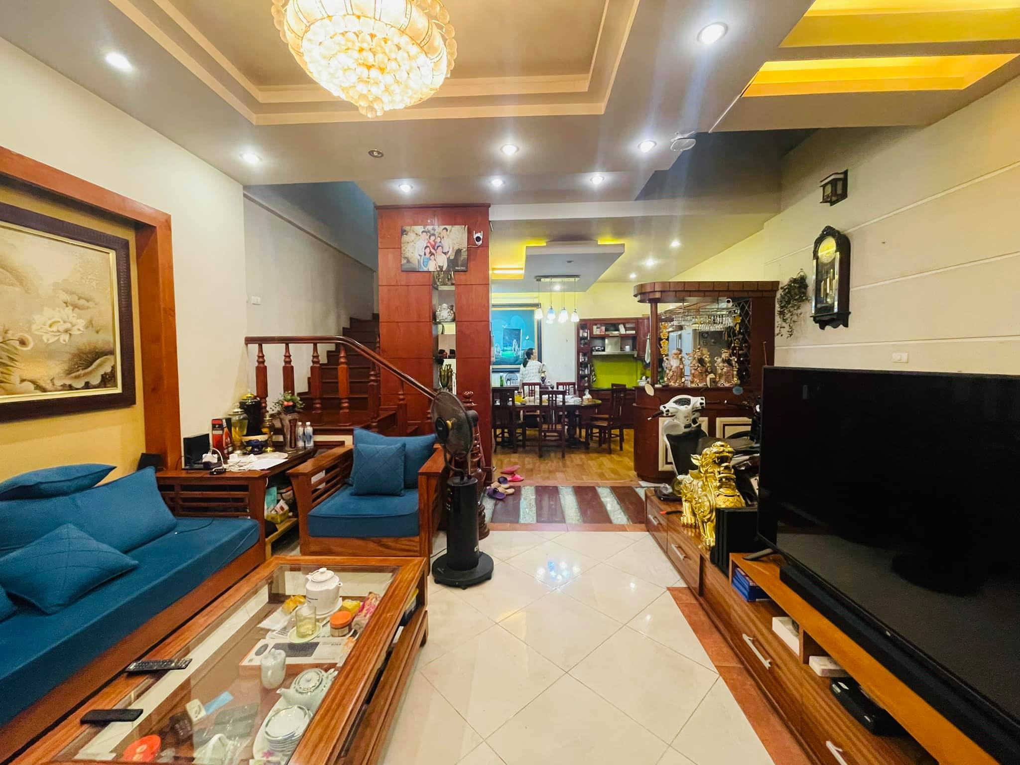 Giữ tiền sinh lời tuyệt vời với 10 tỷ, 102m2 căn Tôn Đức Thắng.