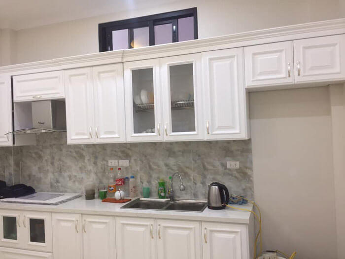 Bán nhà Hoàng Quốc Việt, kinh doanh, vỉa hè, ô tô tránh, 6 tầng, mặt tiền, 5.3m, giá 13.5 tỷ