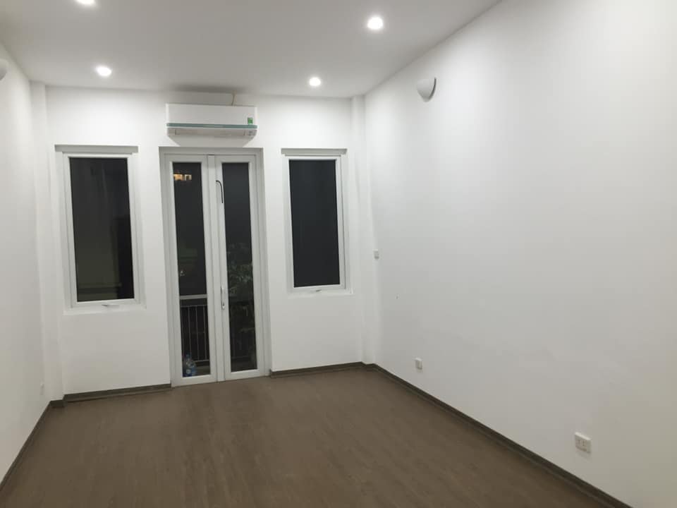 BÁN GẤP TÒA NHÀ 9 TẦNG CHCC PHỐ TRẦN THÁI TÔNG CẦU GIẤY 112M2 MẶT TIỀN 8M Ô TÔ GIÁ 29.8 TỶ