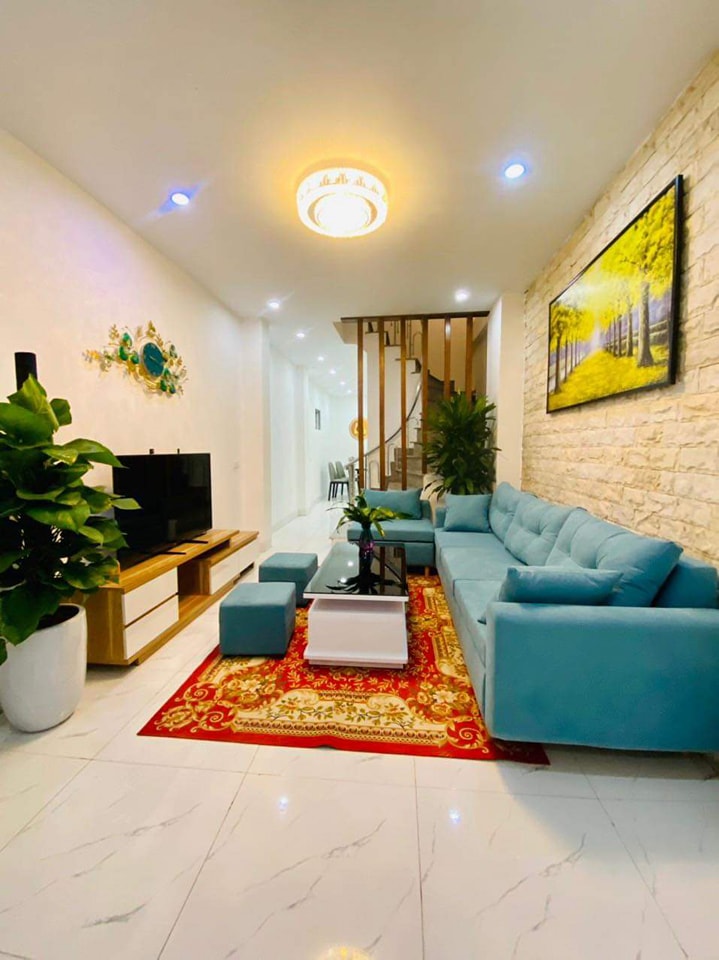 Bán Gấp nhà MP Hoàn Kiếm, DT110m², mặt tiền 7m, Nhỉnh 27 tỷ.