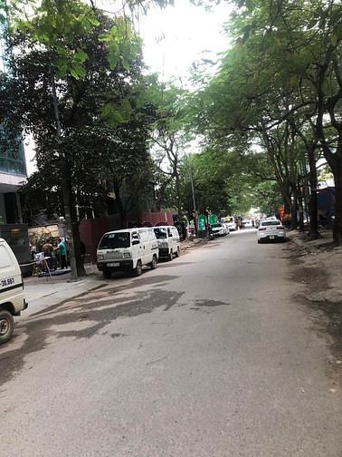 Ban gap nha mat pho tran dang ninh cau giay ha noi