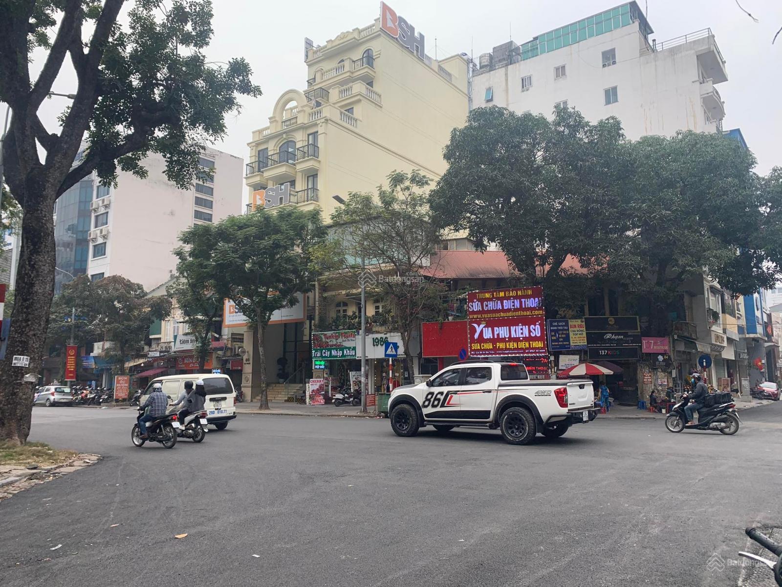 Bán gấp nhà mặt phố Trần Khát Chân 35m2 MT 4,3m KD, ô tô, vỉa hè. Giá chỉ 13,5tỷ hiếm