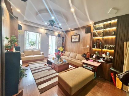 Bán nhà mặt tiền Đinh Tiên Hoàng, P Đakao, Quận 1. DT 5.4mx21m, 3 Tầng. Giá 22.5 tỷ