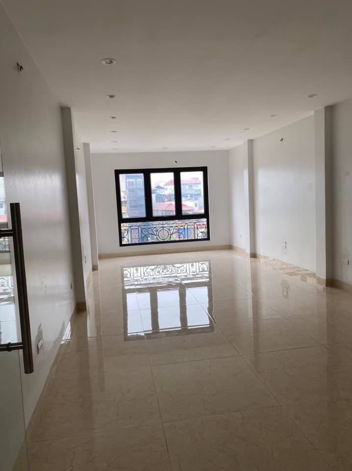 Bán nhà riêng phố Nguyễn Khánh Toàn DT 50m2 x 7 tầng, MT 3.9m giá 15.5 tỷ