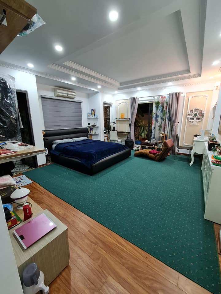 54m2