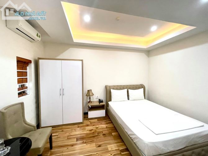 Bán nhà mặt phố vị trí đắc địa MT đường 297, Phường Phước Long B, Q.9