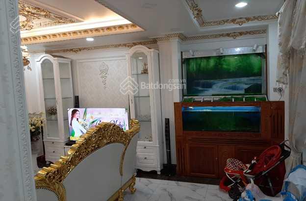 Nhu cầu thay đổi chỗ ở, cần bán căn nhà biệt thự khu Hoàng Gia trung tâm tâm hành chính Dĩ An