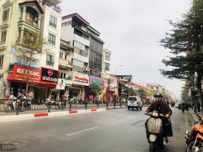 Bán gấp nhà mặt phố, lô góc Nguyễn Chí Thanh, Láng Thượng, Đống Đa, Hà Nội 5 tầng, 80m2, MT 8m