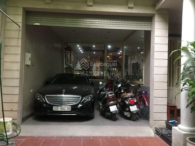 Bán biệt thư sân vườn Nguyễn Khánh Toàn, Ô tô vào nhà, Lô góc, Kinh Doanh. DT80m2x4T. Giá 11,9 tỷ