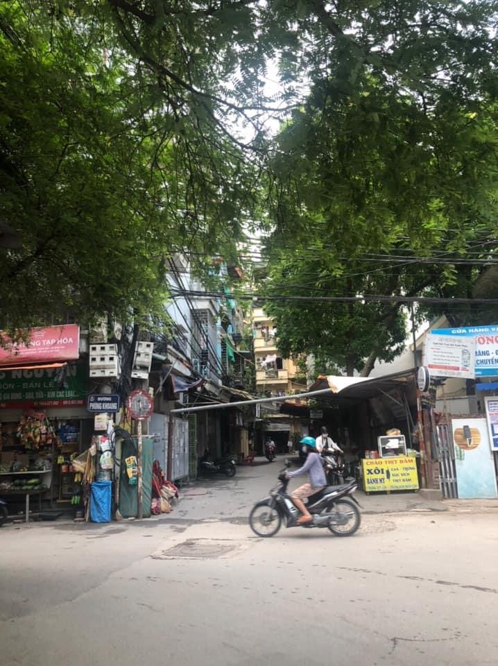 TÒA NHÀ CCMN 07 TẦNG THANG MÁY 15 PHÒNG KHÉP KÍN - PHỐ PHÙNG KHOANG - DIỆN TÍCH 71M - MẶT TOEEFN 3,9M - GIÁ 12 TỶ