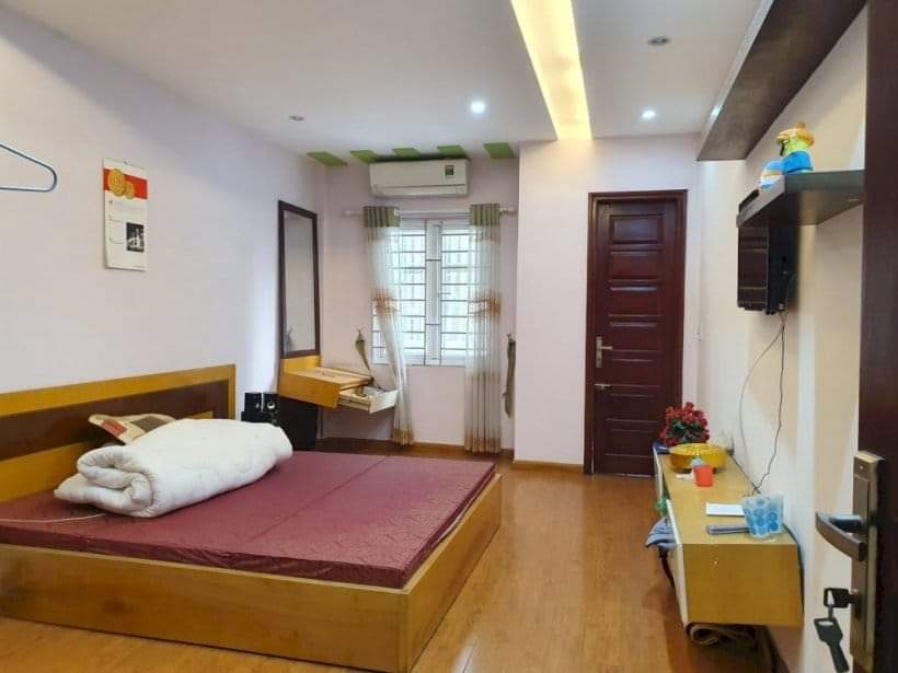 Bán Nhà Ngõ 38 Xuân La, 83m2 x 5 Tầng, Ở Ngay, 14 Tỷ.