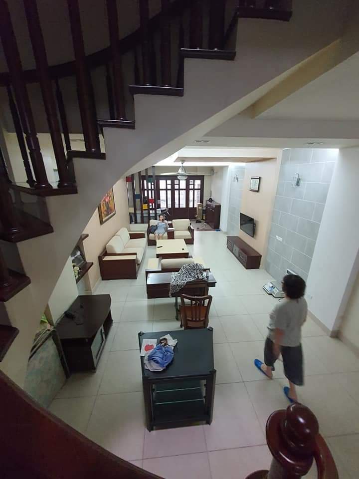 Nhà đẹp, ngõ to như phố, oto vào nhà, nội thất xịn khu Đầm Trấu 110m2